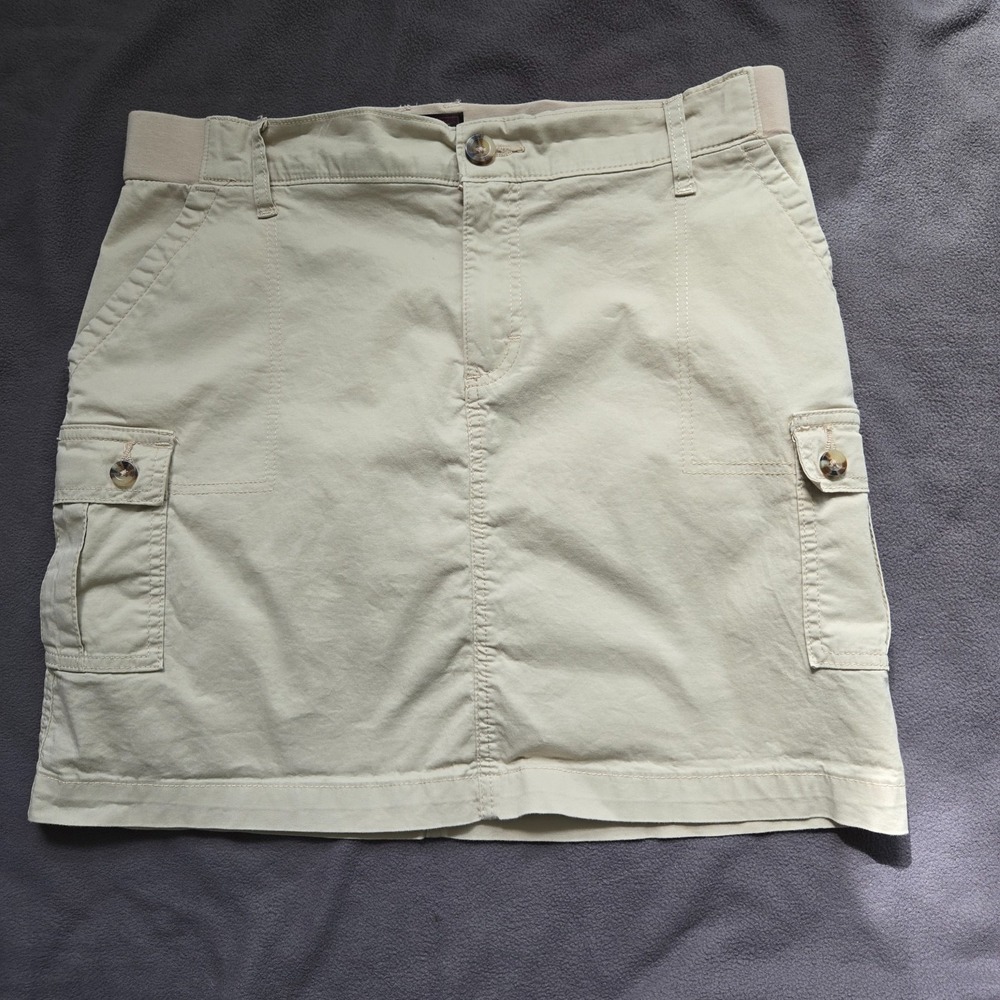 Lee Cargo Skort Womens Size Medium Khaki Stretchy Pockets Skirt